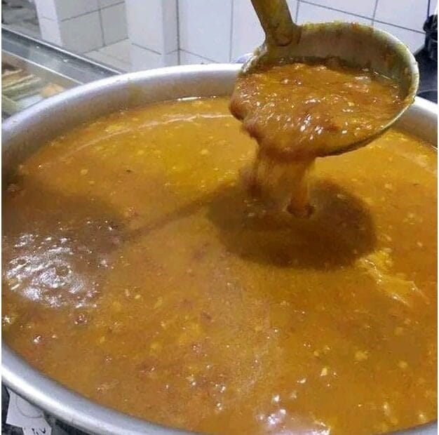 Sopa de Mandioca com Carne Moída