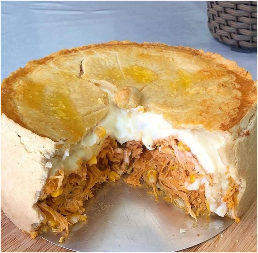 Torta Salgada de Frango com Catupiry