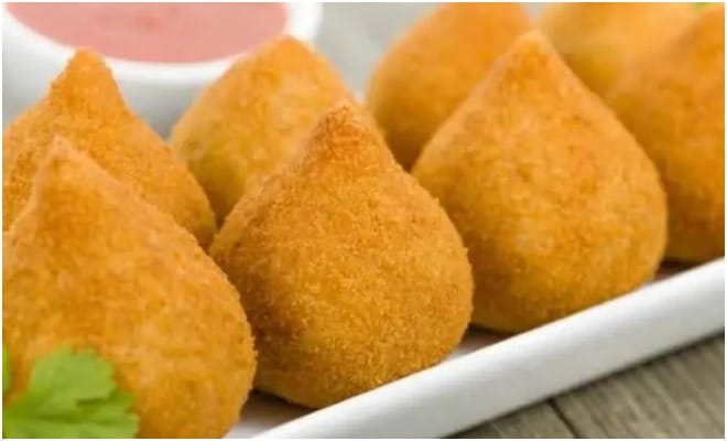 Coxinha de Tapioca com Queijo Branco